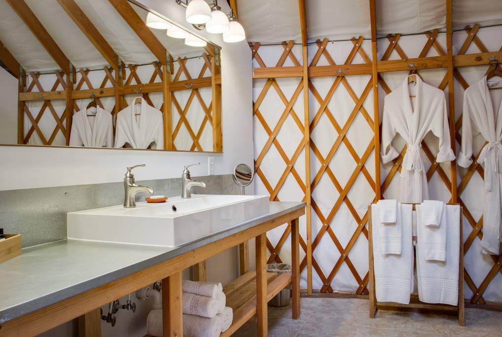 Take a Virtual Tour of the Savage River Lodge and Sleeping Cabins cf0d024f c061 4b6c a980 be66dfa8a478 Hearthstone Homes
