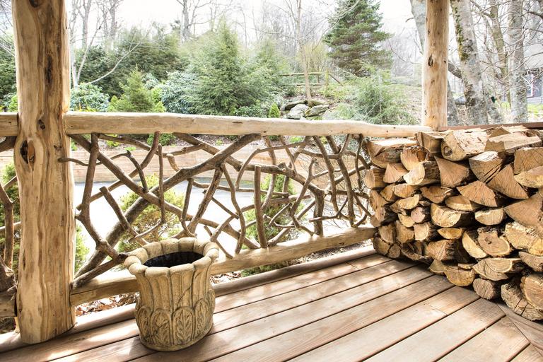 NEW SPECIALITY PRODUCT: Woven Rhododendron/Laurel Handrails 6k1a9851 tonemapped Hearthstone Homes NEW SPECIALITY PRODUCT: Woven Rhododendron/Laurel Handrails 6k1a9851 tonemapped Hearthstone Homes